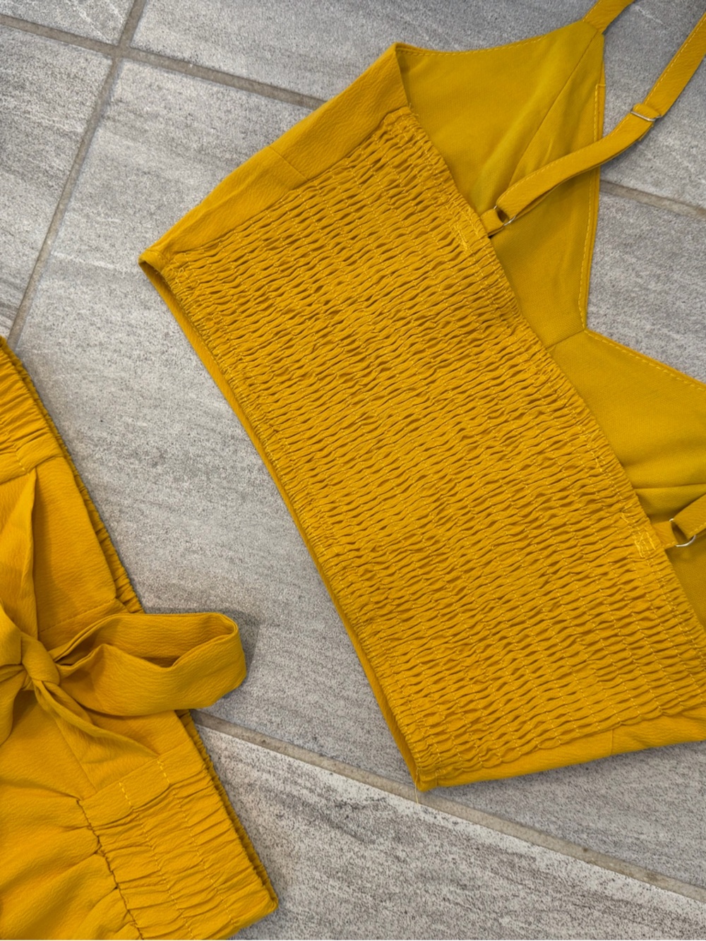 High-Waist Wide Leg Pants Set - Yellow- SMALL - Picture 7 of 7